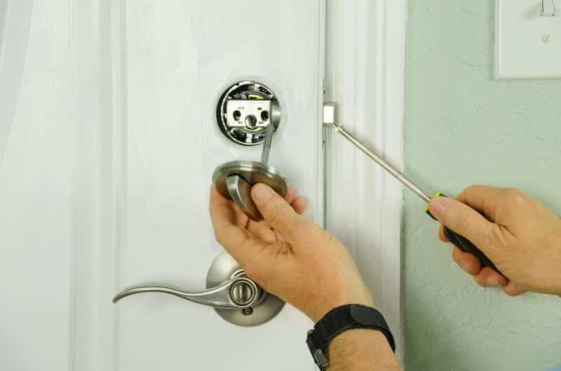 Quel verrou choisir pour votre porte ? Chevalier Frères serrurier Lyon